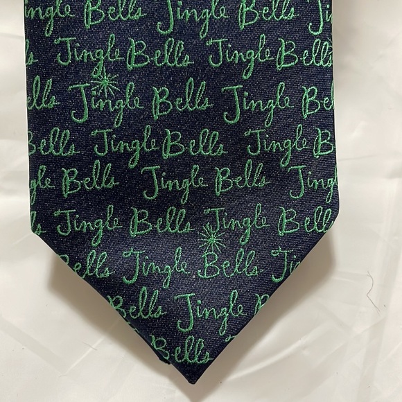 MMG Holiday Traditions men’s tie by Hallmark- nice blue w/ green Jingle Bells - Picture 3 of 5